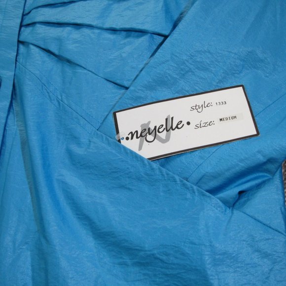 NWT Women's Fashion Hooded Shell Jacket - Picture 4 of 11